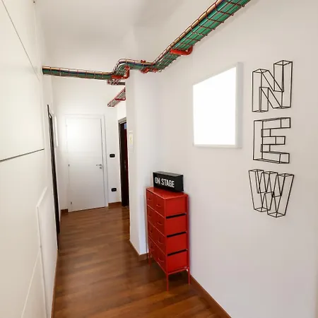 Oda ve Kahvaltı Travel Station Bari