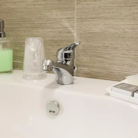 Oda ve Kahvaltı Travel Station