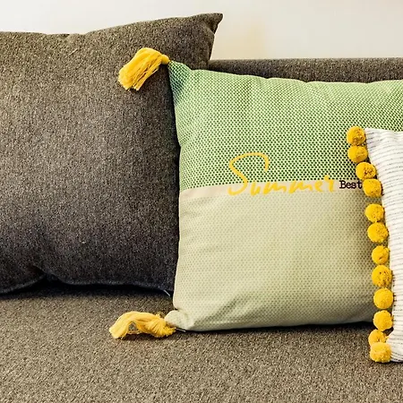 Travel Station Oda ve Kahvaltı 4*